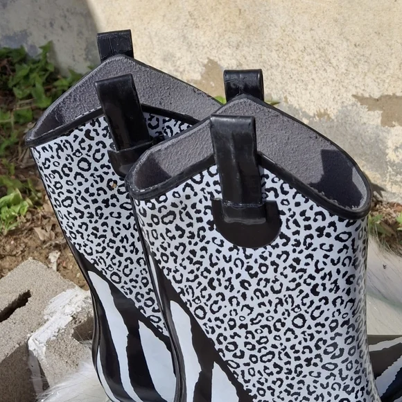 Daily Shoes Rain Boots Leopard and Zebra Print Pointed Toe Heeled  Women Size 10 - Picture 11 of 16